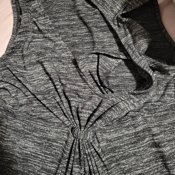 Thyme Maternity/Nursing Dress - Picture 3 of 3